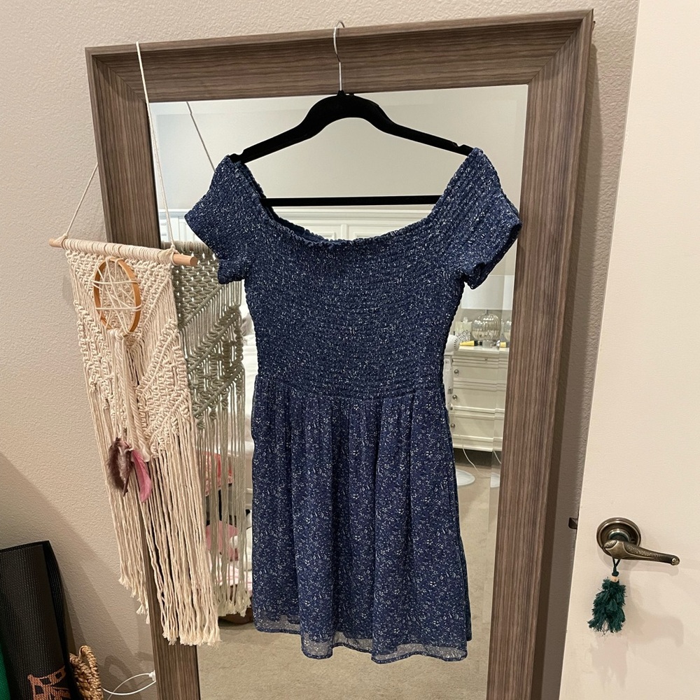 Abercrombie and Fitch short dress size medium